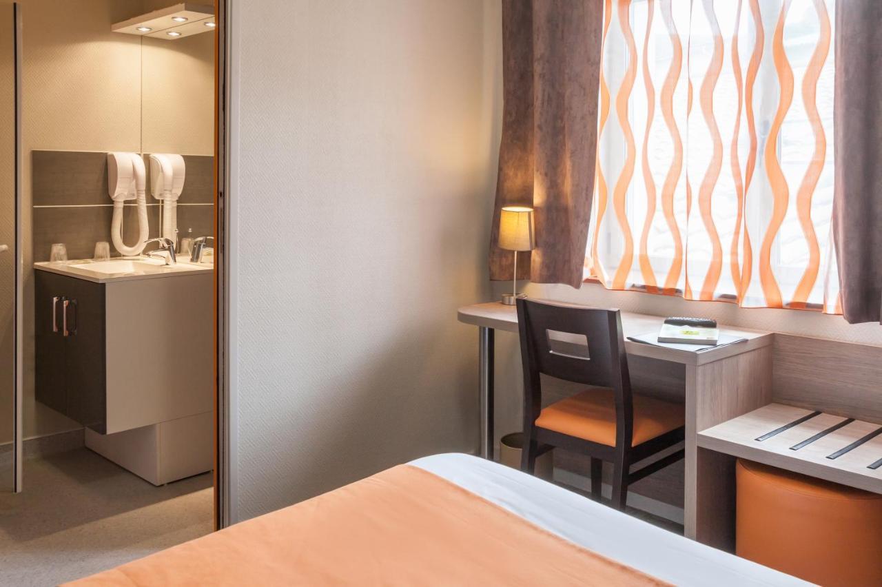 Logis Hotel Les Voyageurs Lezoux Luaran gambar